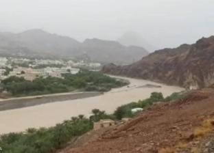 سلطنة عمان: وصول إعصار شاهين لليابسة.. ووفاة 4 أشخاص
