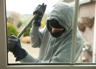 مباحث السويس تكشف لغز سرقة المنازل نهارا