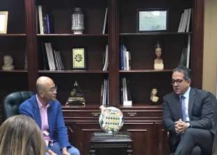 وزير السياحة يستقبل رئيس "سامسونج للإلكترونيات" بمصر