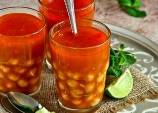 المشروب المفضل في الشتاء.. 11 فائدة صحية لتناول حمص الشام