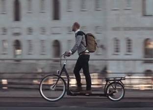 بالفيديو| أول دراجة هوائية "مشاية"