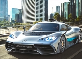 بالفيديو| "مرسيدس" تستعرض سيارة رياضية خيالية