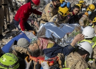 إنقاذ شخصين من تحت الأنقاض بعد 11 يوما من زلزال تركيا وسوريا