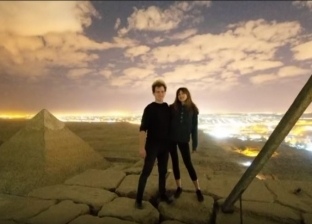 "مصر حلوة من فوق".. مشاهد ساحرة من فيديو الدنماركي وصديقته أعلى الهرم