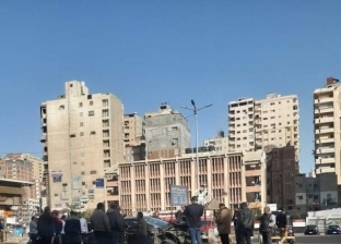 اصطدام قطار أبو قير بسيارة ملاكي بمزلقان سيدي بشر بالإسكندرية