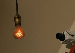بالصور| أطول مصباح ضوئي.. "Centennial Bulb" لم ينطفئ منذ عام 1901
