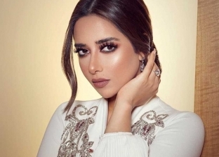 الفنانة بلقيس ترقص في فرح شعبي بالقاهرة: «هتلاقوني بأي مكان» (فيديو)