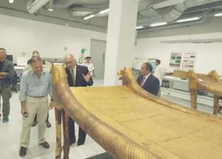 وزير خارجية إيطاليا يزور الهرم الأكبر والمتحف الكبير ومعامل الترميم