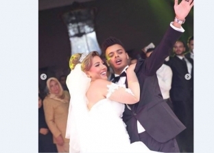 صور.. مي كساب تحتفل بعيد زواجها الخامس: عقبال المؤبد