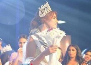 بالصور| ملكة جمال مصر بالأبيض والأسود في أحدث "فوتوسيشن"