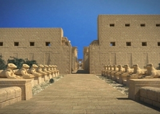 تعكس عبقرية المصري القديم.. الشمس تتعامد اليوم على معابد مصرية «فيديو»