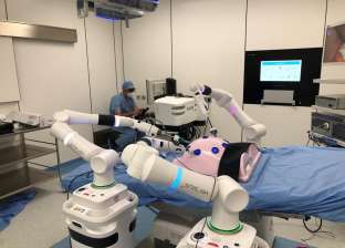 إجراء 25 جراحة ناجحة باستخدام الروبوت في مستشفى عين شمس الجامعي
