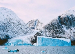 دراسة: طبقة الجليد في «جرينلاند» تقترب من الوصول إلى نقطة اللاعودة