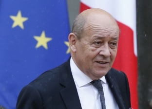 فرنسا: من المبكر للغاية رفع العقوبات المفروضة على روسيا بشأن القرم