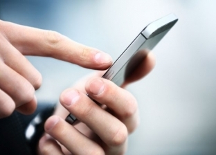 دراسة تحذر: إدمان الهواتف يؤثر على الجماجم البشرية