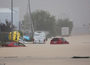 فيضانات إسبانيا تقتل 3 أشخاص وتوقف خطوط المترو.. وإعلان التأهب (فيديو)