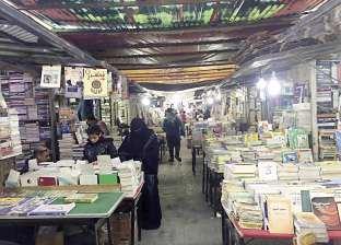 مدير أنشطة معرض الكتاب يعلن عودة سور الأزبكية بـ44 مكتبة