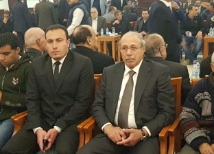 صور.. وصول حبيب العادلي عزاء الرئيس الراحل حسني مبارك