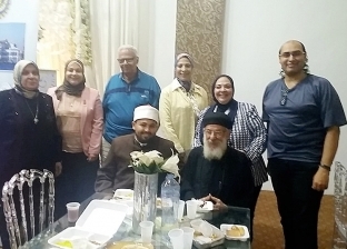 "خريجي" الأزهر و مطرانية بورسعيد يشاركان ذوي الاحتياجات إفطار رمضان