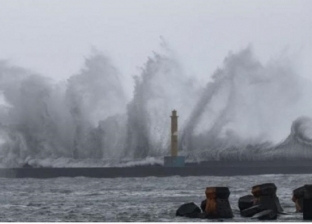 إعصار «لي» المدمر يضرب الساحل الشرقي للولايات المتحدة لمدة أسبوع