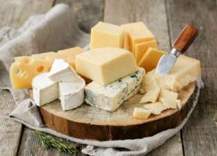 التخفيضات والعروض تنعش مبيعات الجبن.. ربع كيلو «القريش» بـ16 جنيها
