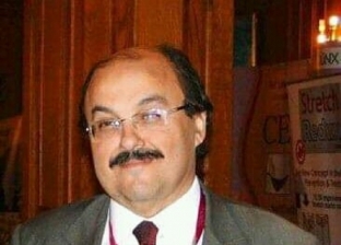 وزير التعليم العالي ينعى خالد مكين أستاذ جراحة التجميل بـ"طب القاهرة"