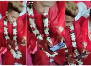 بالفيديو| عريس هندي يلعب PUBG في حفل زفافه