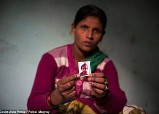 هندي يحرق وجه طفل رفضت أمه الزواج منه