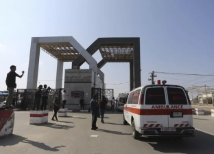 «القاهرة الإخبارية»: سيارات إسعاف مصرية تستعد للدخول إلى غزة لنقل الأطفال الخدج