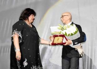 بالصور| وزيرة الثقافة تكرم وليد عوني في احتفال "المسرحي الحديث" باليوبيل الفضي