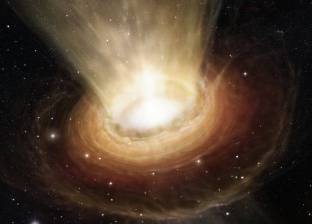 دراسة تتحدى "نسبية" آينشتاين.. الثقوب السوداء يمكن المرور من خلالها