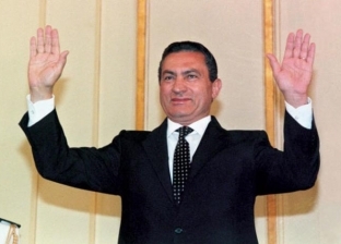في ذكرى ميلاده الـ92.. الظهور الوحيد لـ حسني مبارك بدون ماكياج