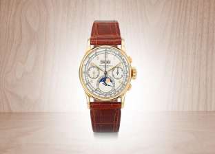آخرها "ساعة فاروق".. أبرز مقتنيات "العائلة الملكية" المعروضة للبيع