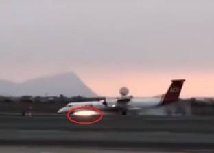 بالفيديو| هبوط اضطراري في بيرو لطائرة من دون عجلة أمامية