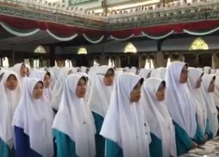 بالفيديو| علماء إندونسيين يرددون النشيد الوطني المصري في حضور الطيب