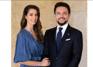 كيف سجلت الملكة رانيا سعادتها بزفاف ولي العهد وبما وصفت عروسه؟ (صور)