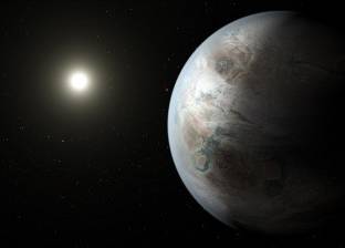 "هل هو كوكب أم قمر؟".. جدل علمي حول "بلوتو"