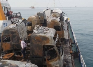 حريق هائل بسفينة إيرانية قادمة من الإمارات إلى ميناء «ماهشمر»