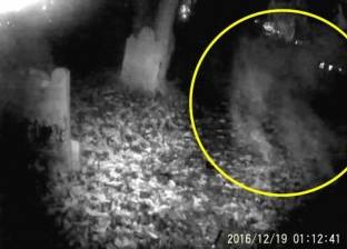 بالصور| "شبح" يظهر في فيديو داخل مقبرة عمرها 800 عام