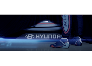 هيونداي تشعل السباقات الرياضية بسيارات كهربائية