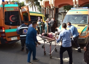 محافظة المنيا تدفع بـ10 سيارات إسعاف لموقع حادث قطاري سوهاج