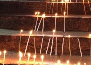 كنيسة الجثمانية تضيء الشموع حدادا على شهداء غزة