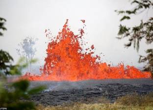 تصاعد السحب السامة بعد الحمم البركانية في هاوي