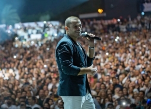 عمرو دياب يشعل "ليل دبي" في حفل جماهيري بـ"ميديا سيتي"
