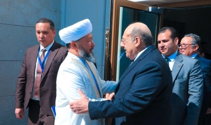 مفتي كازاخستان يشيد بالدور المصري في نشر الثقافة الإسلامية (صور)