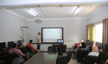 تدريب 36 خريجا على برنامج الرخصة الدولية للحاسب الآلي في كفر الشيخ