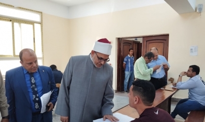 رئيس جامعة الأزهر يشيد بانضباط لجان امتحانات «الدراسات الإسلامية بنين» بدسوق