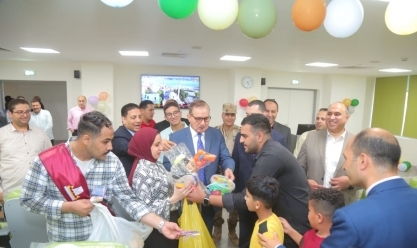 محافظ كفر الشيخ يشارك أطفال مستشفى مركز الأورام فرحتهم بعيد الأضحى (صور)