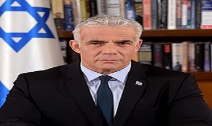 إعلام إسرائيلي: لابيد يطالب نتنياهو بالتوصل إلى عقد صفقة تبادل محتجزين