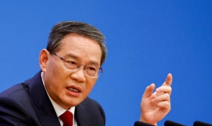 رئيس الوزراء الصيني يدعو إلى ضبط النفس في شبه الجزيرة الكورية